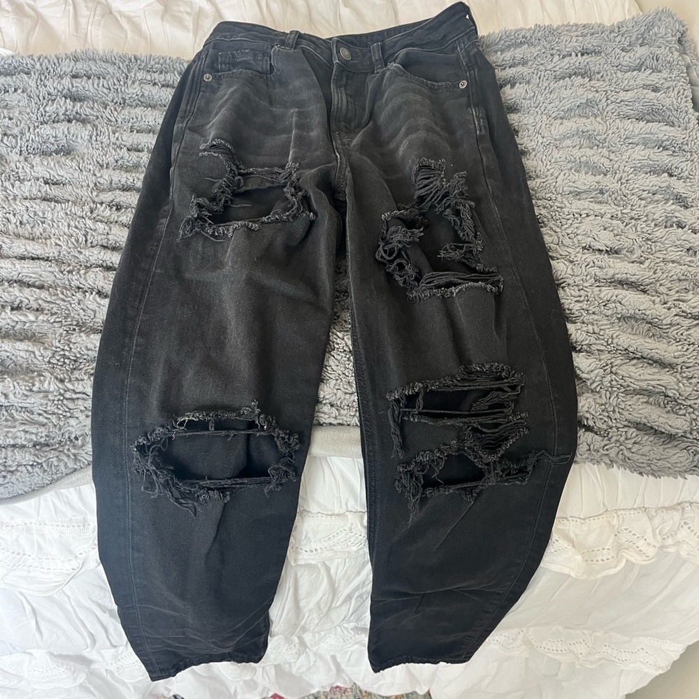 Distressed black Mom, Jean